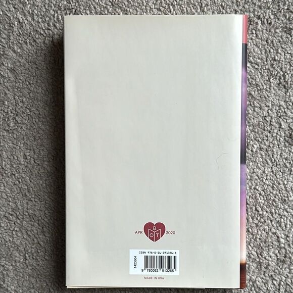 “Valentine” a Hardback Novel by Elizabeth Wetmore - Picture 2 of 5